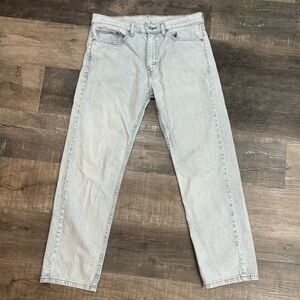 Levi’s Men’s 505’s 33 x 30, Straight Leg, Light Wash Denim Jeans, GUC
